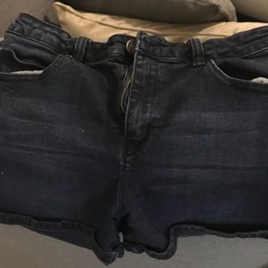 Delia’s Dark Blue Jean Shorts size 9/10